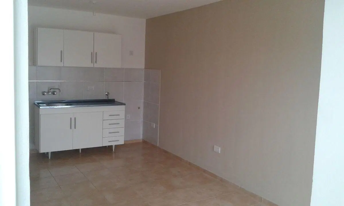 VENTA Bº SAN CARLOS GUASPAMPA 2813 CASA + 3 DEPARTAMENTOS + 3 COCHERAS 2