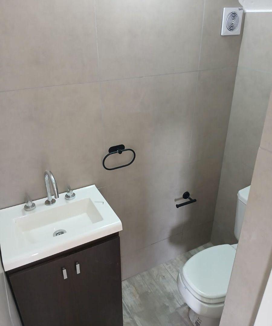 Foto de ALQUILER Bº RINCONES DE MANANTIALES 3 DORMITORIOS 3 BAÑOS FRENTE A PLAZA MZA 65 L25A, imagen 2
