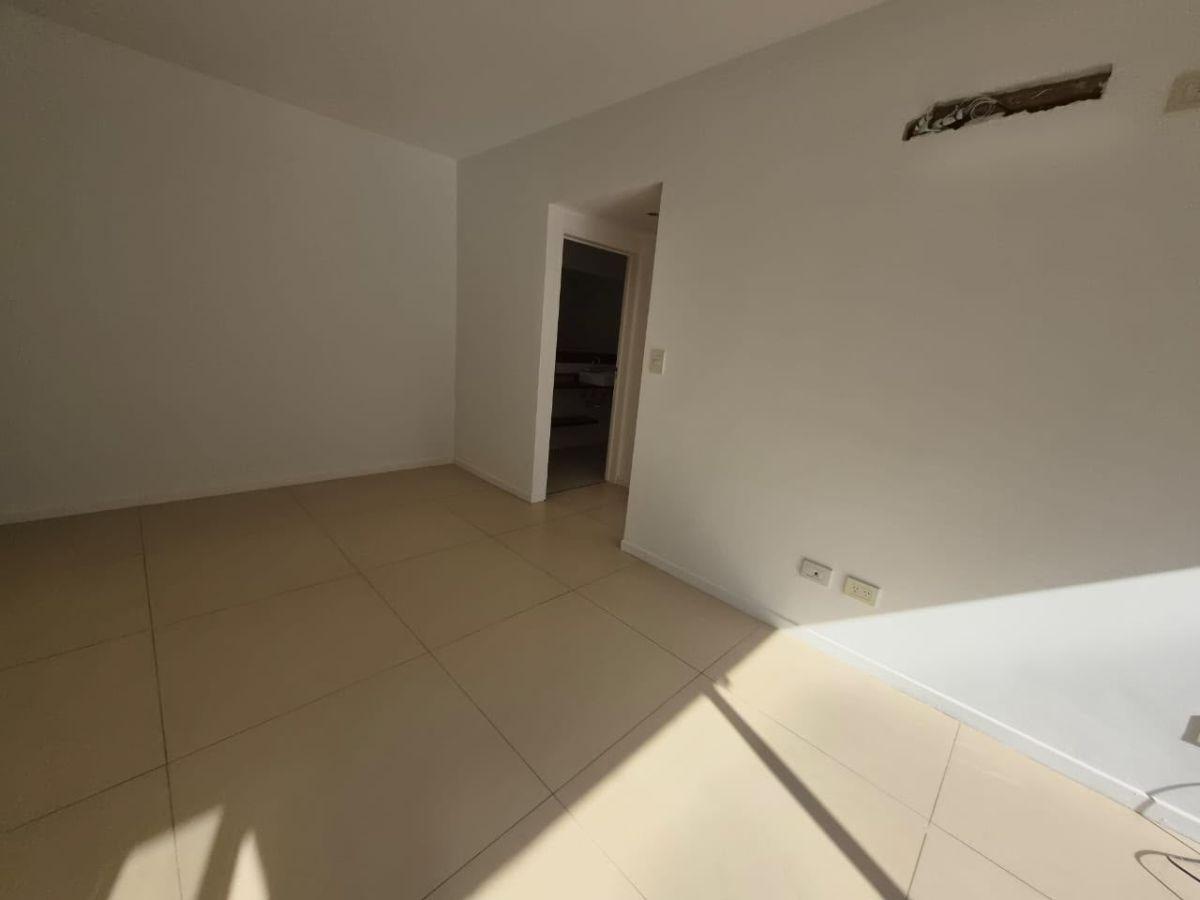 Foto de Dpto . 47 m² totales . 2 Ambientes con balcón con cochera y amenities, imagen 4
