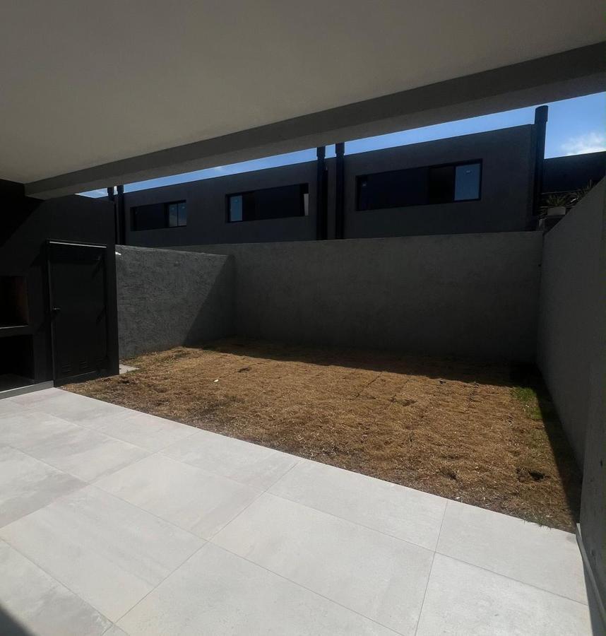 Duplex en Venta a Estrenar Chacra del Norte 4