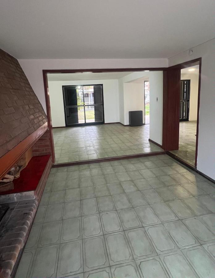 Venta, Casa, 4 Dorm. + Escritorio, Urca 1