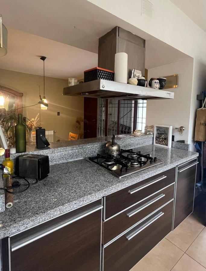 Casa en Venta de Una Sola Planta, 3 Dorm. 5