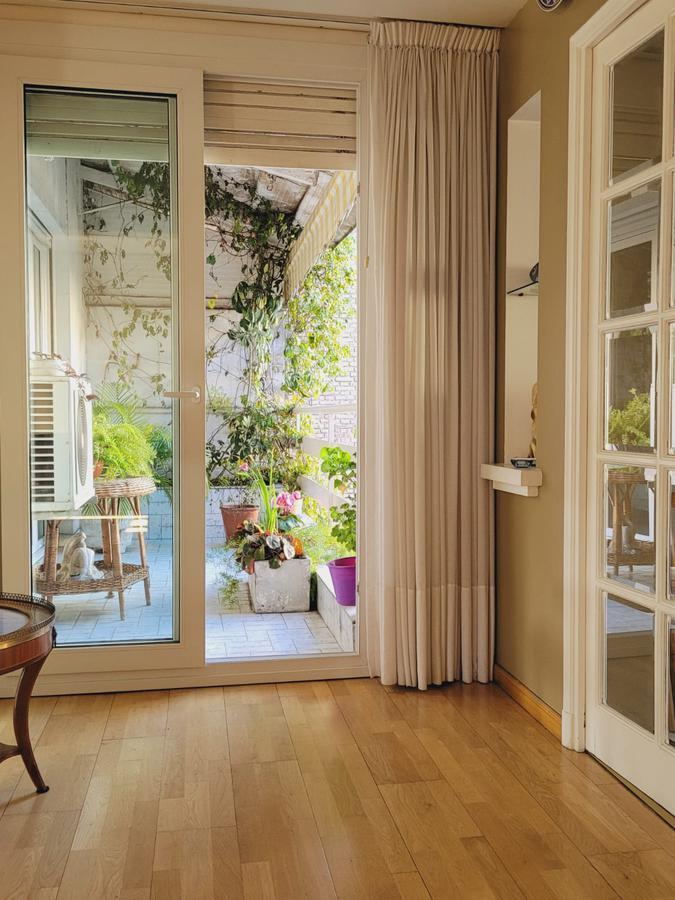 Venta 4 Ambientes Balcones Luminoso Parque Lezama 1