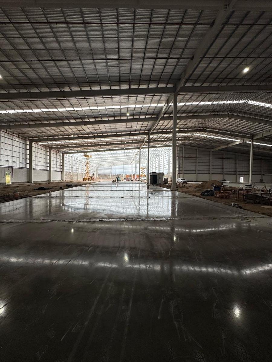 Foto de ALQUILER DEPOSITO 11.500 M2 PARQUE INDUSTRIAL Y LOGISTICO ZARATE, imagen 2