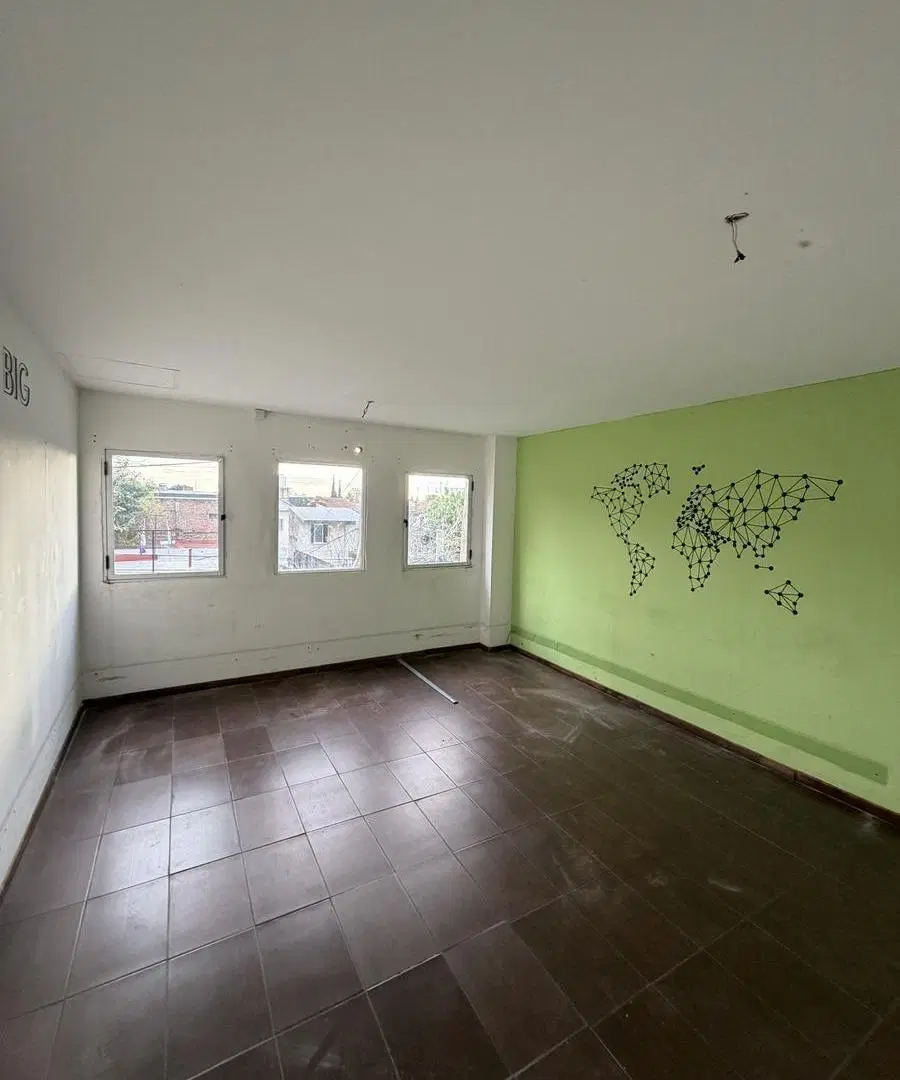 VENTA DEPOSITO 2000 M2 MUNRO 2