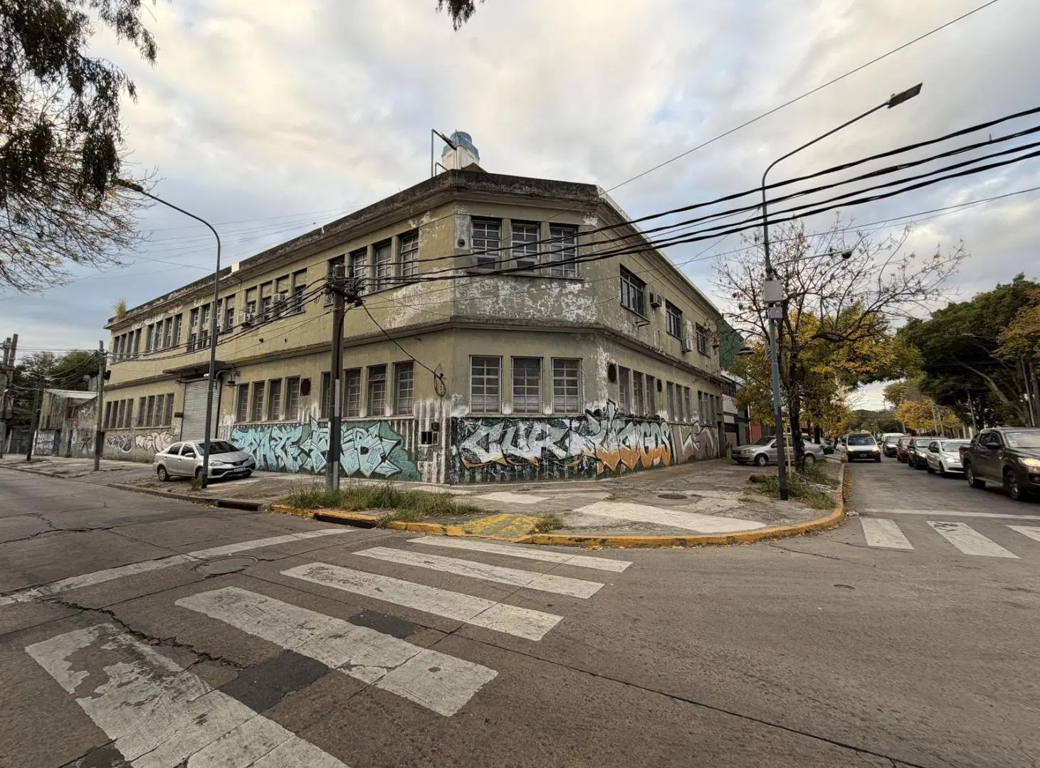 VENTA DEPOSITO 2000 M2 MUNRO 4