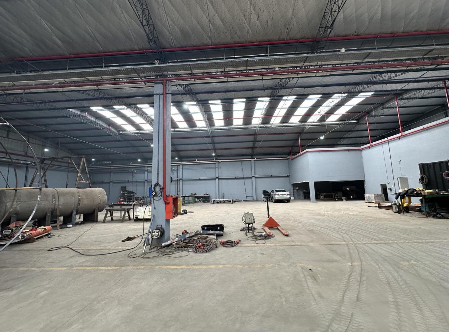 Foto de ALQUILER DEPOSITO 1600 M2 PARQUE INDUSTRIAL PILAR, imagen 1