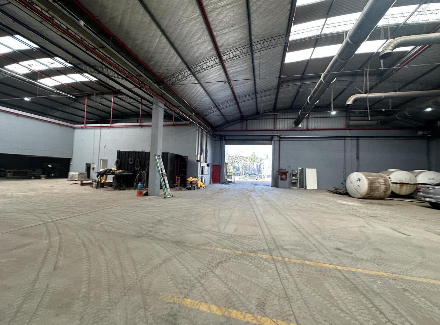 Foto de ALQUILER DEPOSITO 1600 M2 PARQUE INDUSTRIAL PILAR, imagen 5
