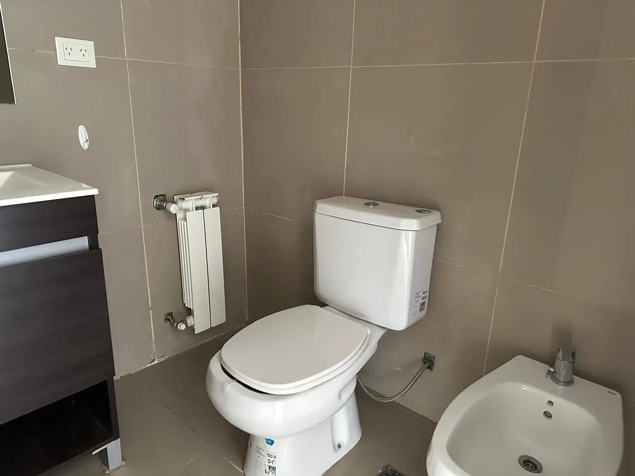 ALQUILER DUPLEX CON JARDIN, 3 Ambientes, en Barrio Privado Springpark, Pilar 2