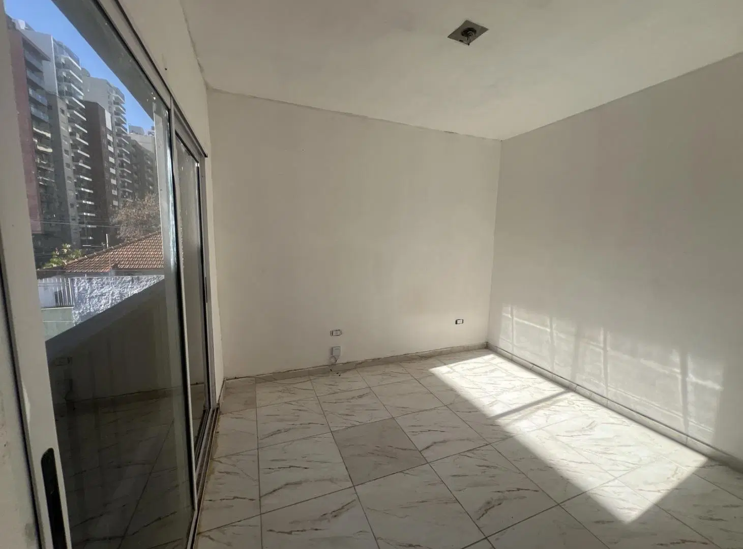ALQUILER DEPARTAMENTO DE DOS AMBIENTES, EXPENSAS INCLUIDAS 8