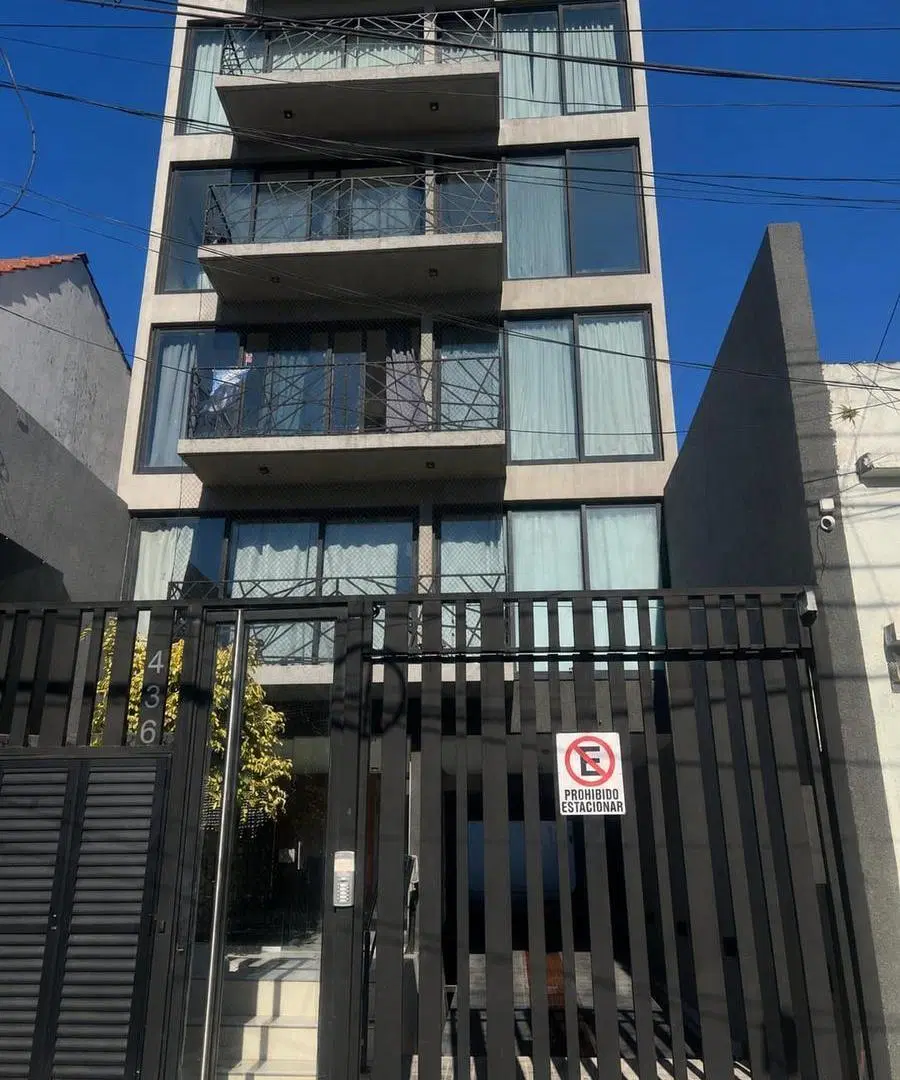 ALQUILER DEPARTAMENTO DE 2 DORMITORIOS EN LANUS OESTE 4