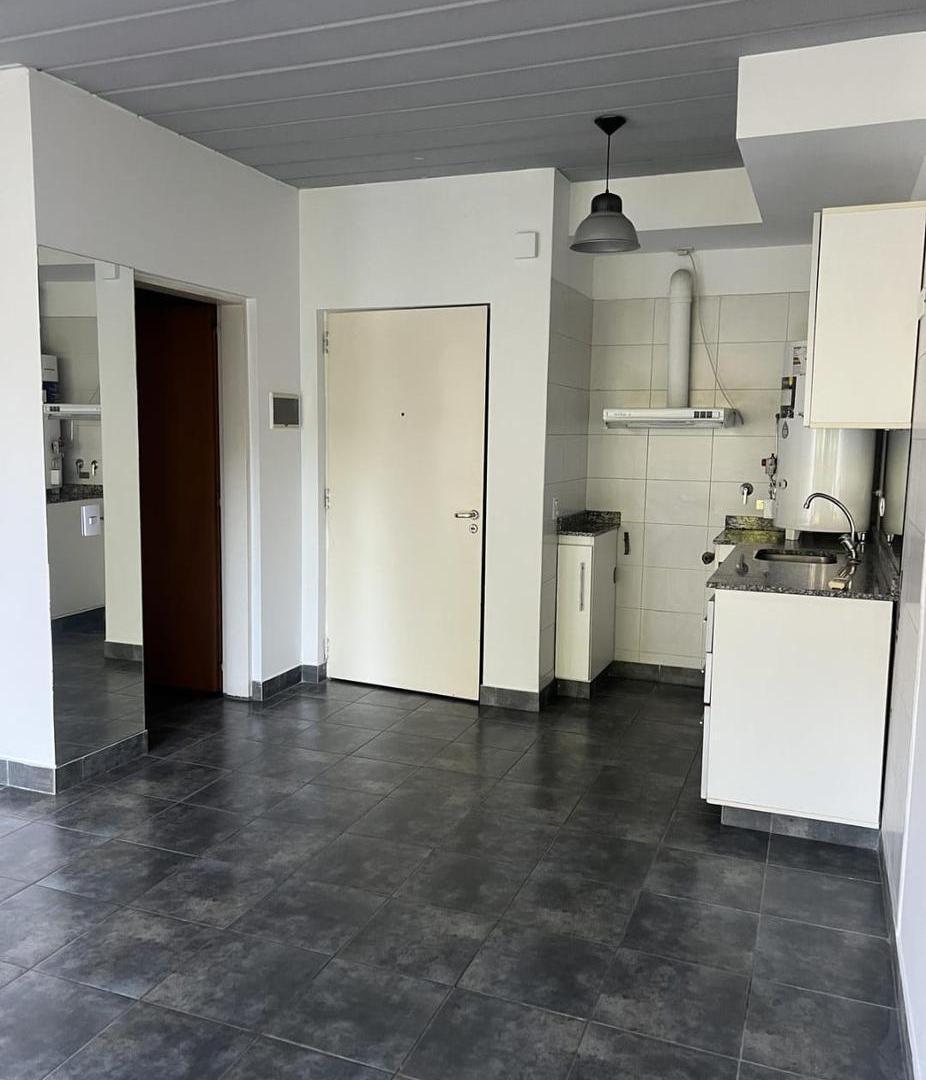 Foto de Departamento Monoambiente en alquiler en Verdi 57, Pilar, imagen 2