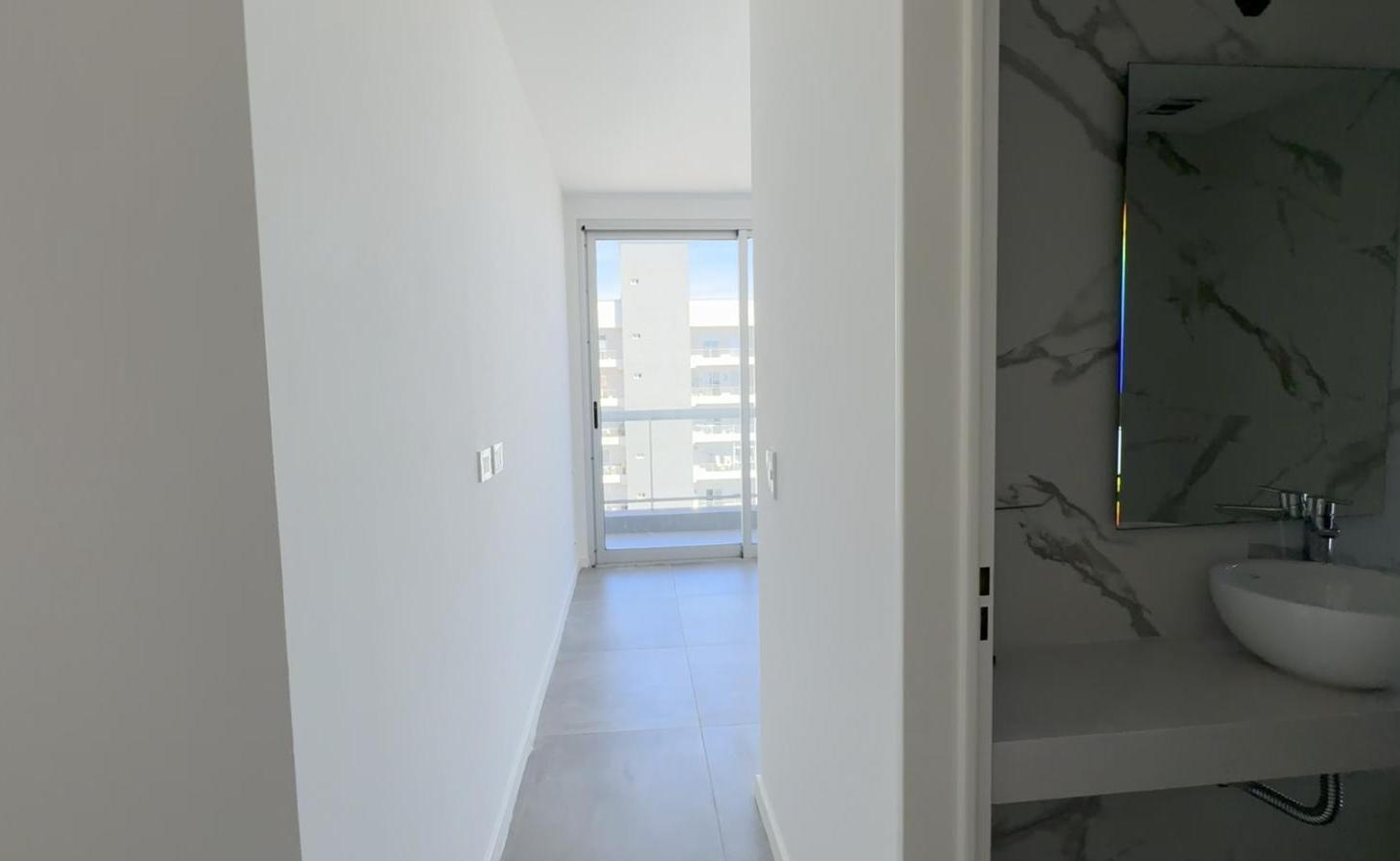 Foto de ALQUILER DEPARTAMENTO GO QUARTZ 3 1/2 AMBIENTES EN 3 PLANTAS C/TERRAZA, imagen 2