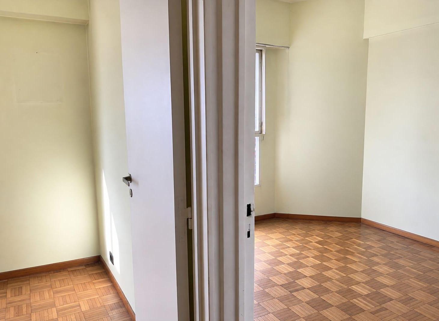 Foto de VENTA DEPARTAMENTO 3 AMBIENTES - MONSERRAT - APTO CREDITO, imagen 5