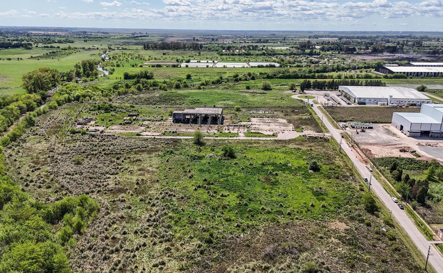 Foto de VENTA TERRENO 33.000 M2 Parque Industrial Pilar Calle 24 y Frondizi, imagen 2