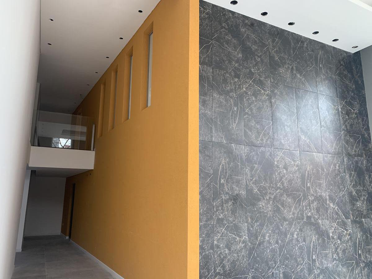 Foto de VENTA DEPARTAMENTO 2 AMBIENTES EN EXCLUSIVA TORRE CON COCHERA Y, imagen 2