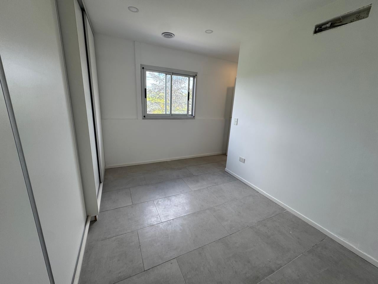 Foto de Alquiler Departamento 2 ambientes, apto profesional en Del Viso, imagen 4