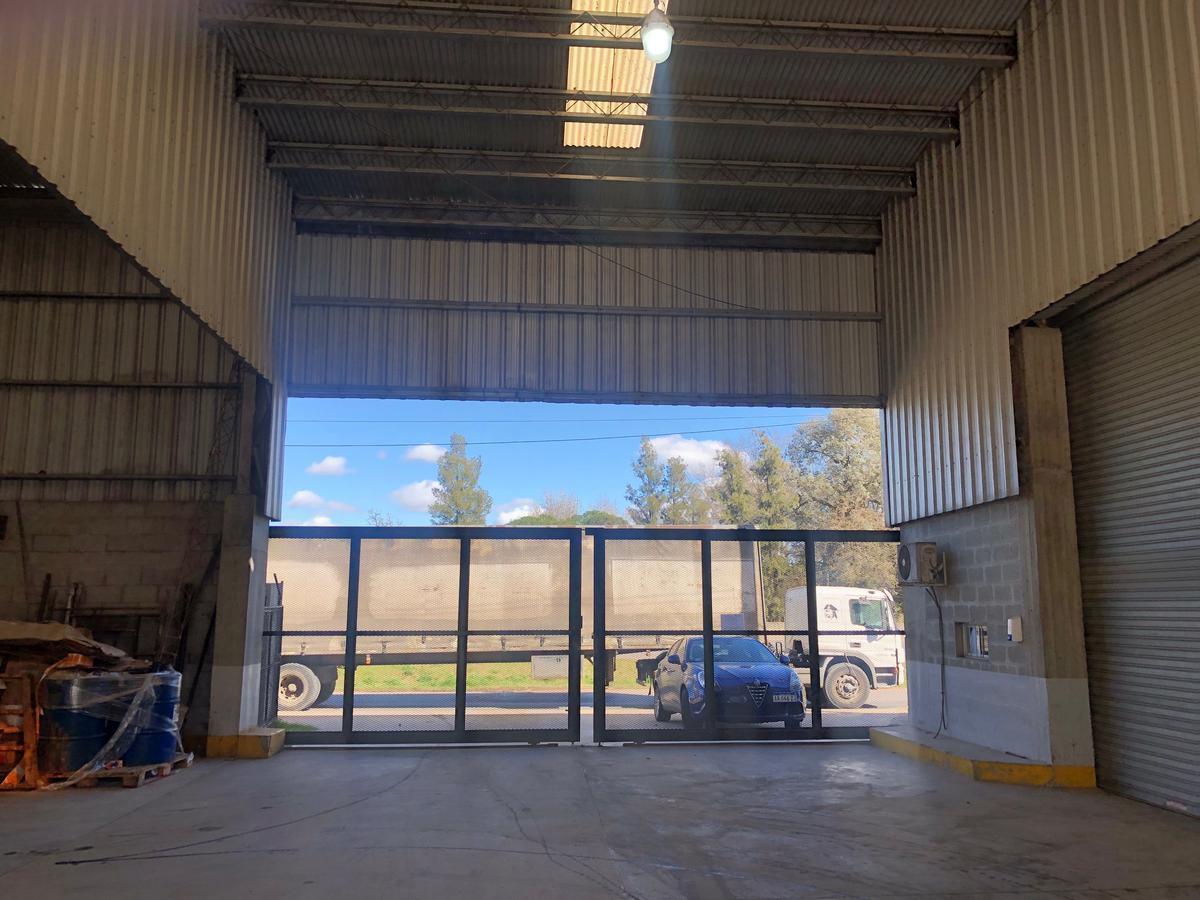 Foto de ALQUILER LOCAL - DEPOSITO 500 M2 / OFICINAS 120 M2 SEMICUBIERTO 160 M2, imagen 3