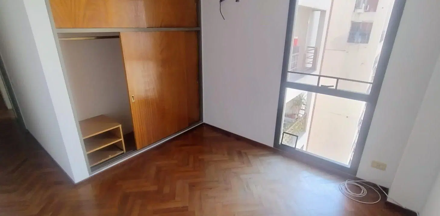 Excelente Dpto a una cuadra del Bv. San Juan en un 8vo Piso 3