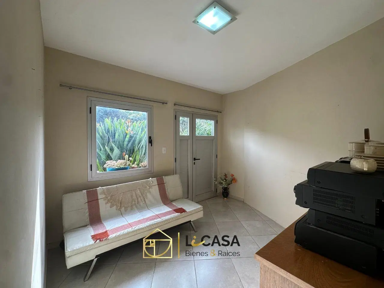 Exclusiva Casa en Jardines del Jockey 4