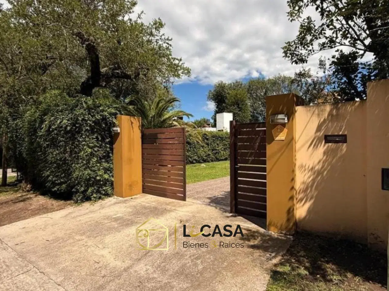 Casa en Venta 3 Dormitorios con Pileta en Villa Allende Golf – Escritura 3