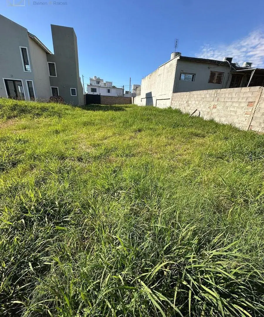 OPORTUNIDAD !! Terreno 300 mts en Parque Velez Sarsfield 4