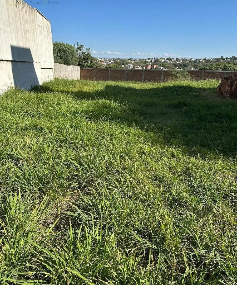 OPORTUNIDAD !! Terreno 300 mts en Parque Velez Sarsfield 3