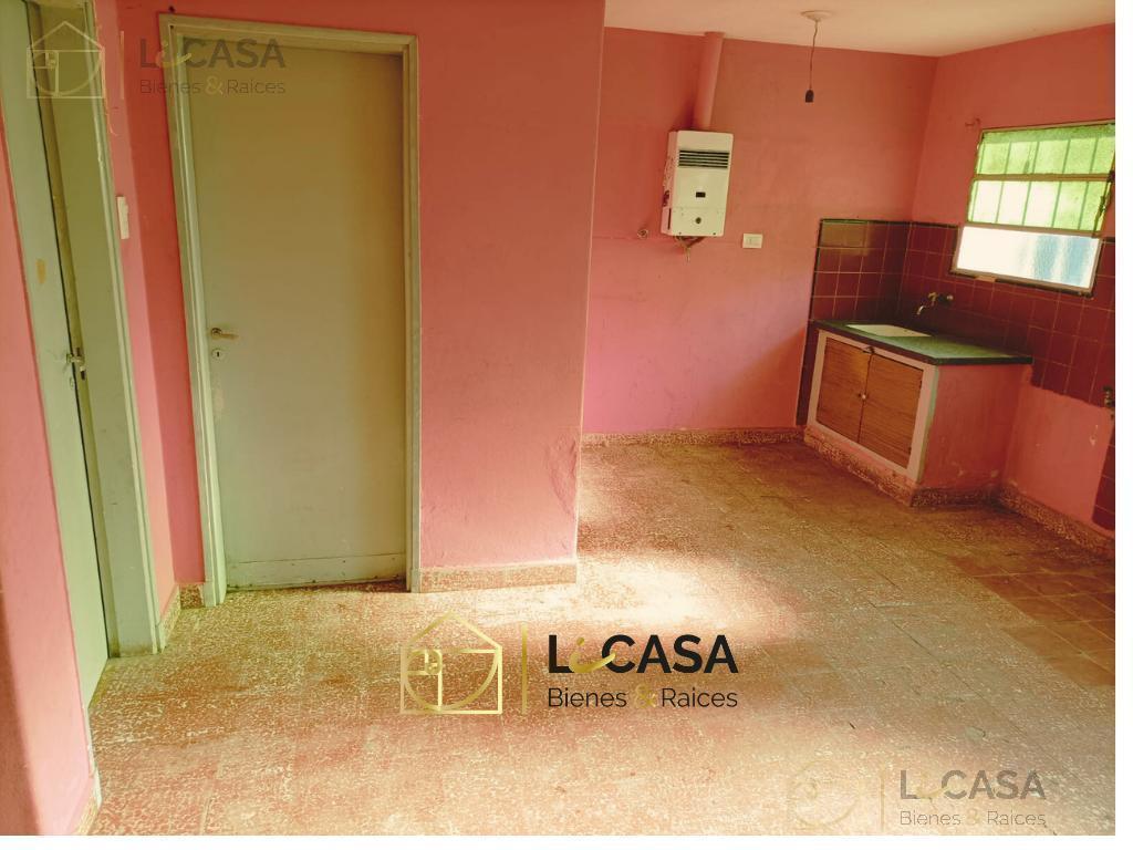Foto de CASA 1 DORMI A REFACCIONAR MAS TERRENO EN VENTA, imagen 4
