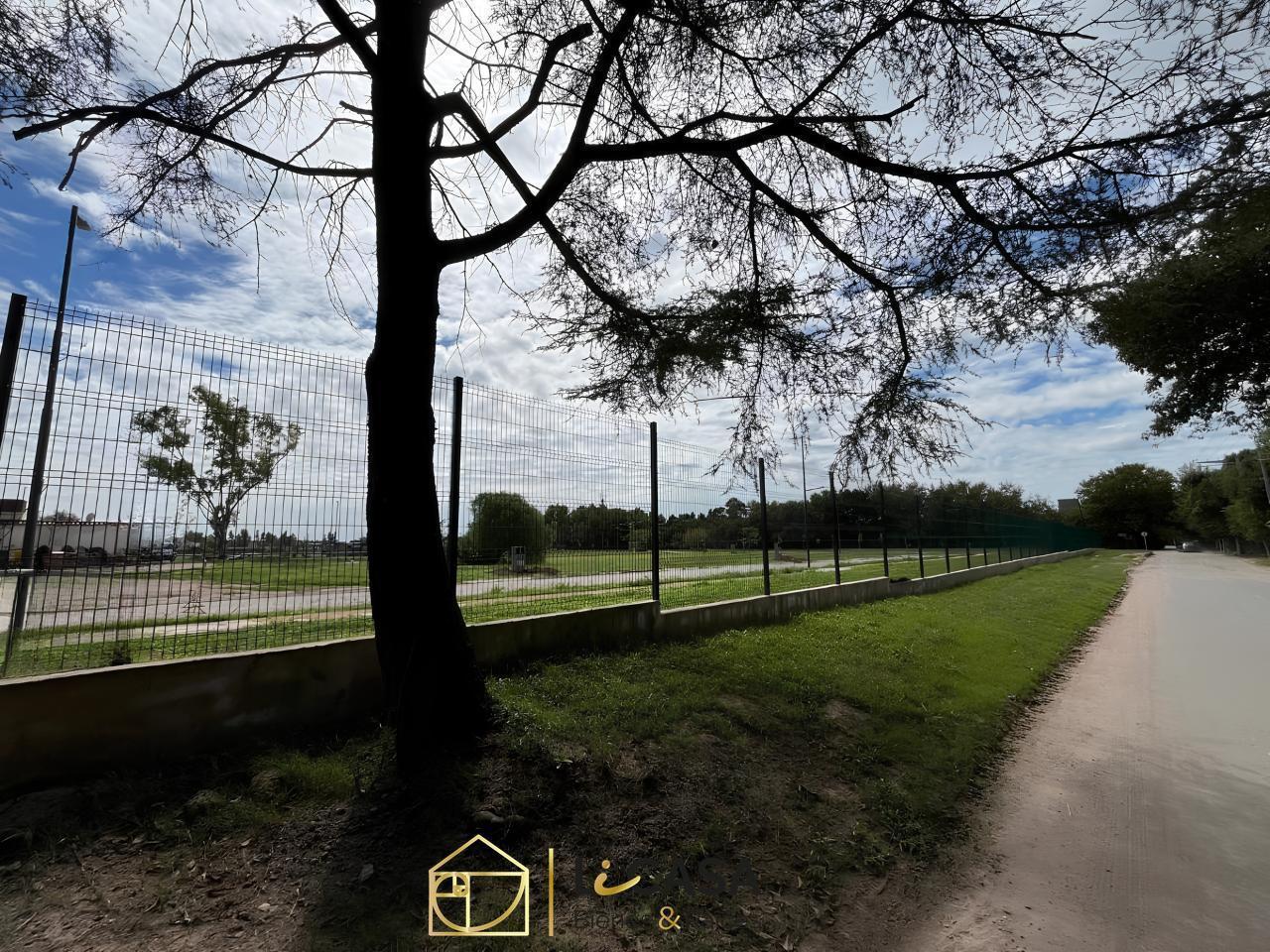 Foto de Lotes en Venta en La Calandria 2, Desde 360 m², Apto Duplex, Seguridad, imagen 5