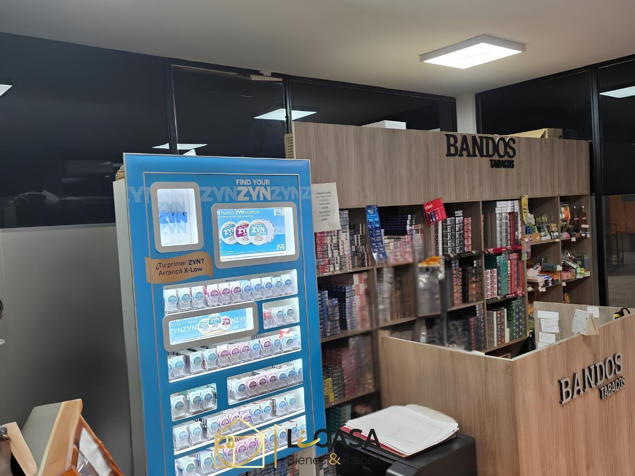 Foto de EXCELENTE LOCAL COMERCIAL EN VENTA - EMILIO OLMOS 22 - CENTRO, imagen 5