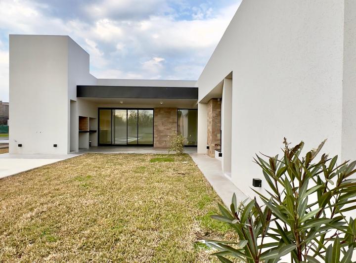 Casa HB VIII_A Estrenar_Cantegril Funes 5