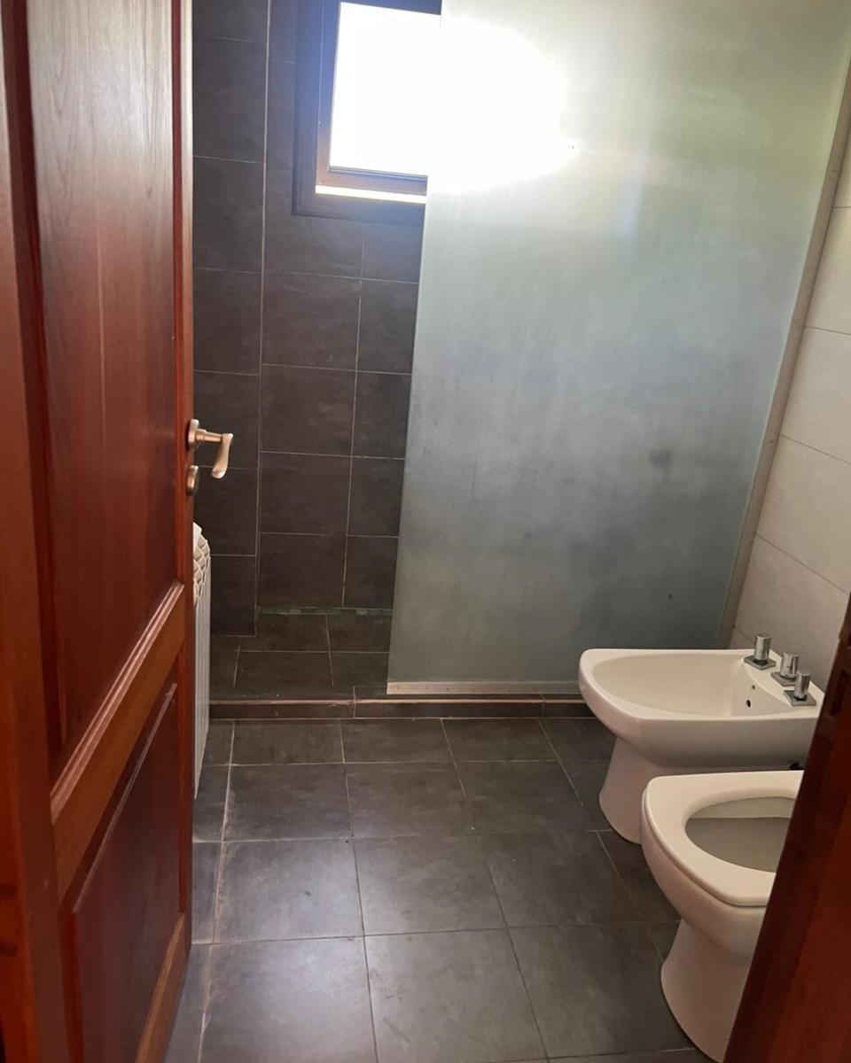 JL INMOBILIARIA VENDE CASA EN CAUSANA