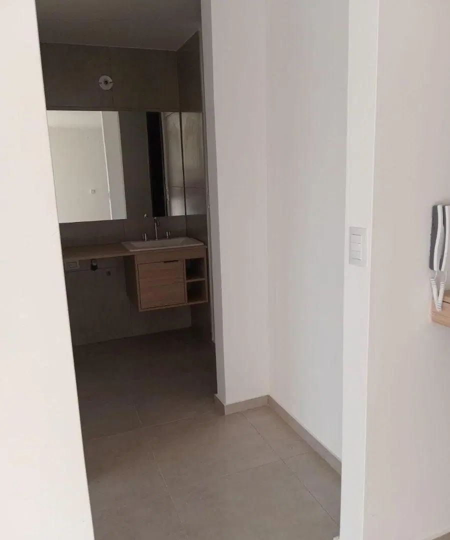 JL IMOBILIARIA ALQUILA DPTO A ESTRENAR EN EDIFICIO NAMBA AV LIBERTAD 411 5