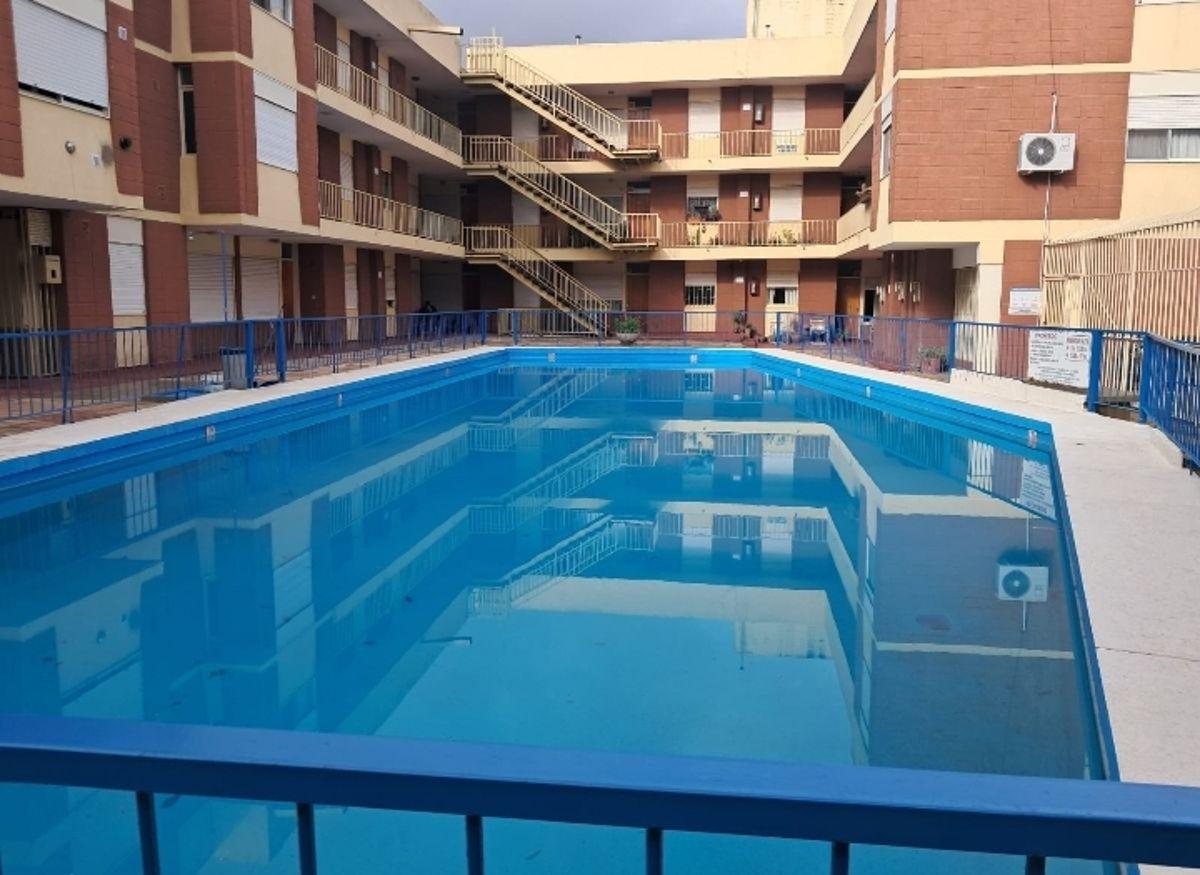 Foto de JL INMOBILIARIA ALQUILA MONOAMBIENTE EN COMPLEJO CON PILETA, imagen 4