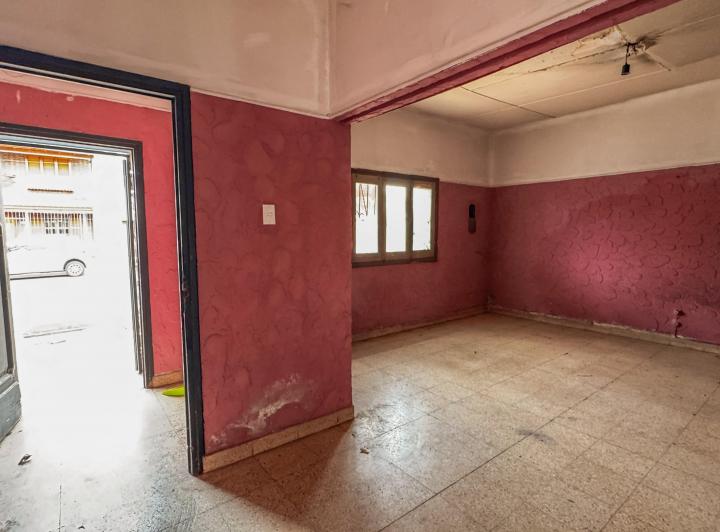 ¡VENTA! Casa + Departamento + Galpón para reciclar o desarrollar! 2