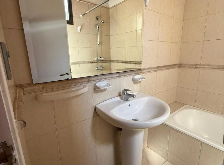 ALQUILO HERMOSO DUPLEX EN CAPITAL 4