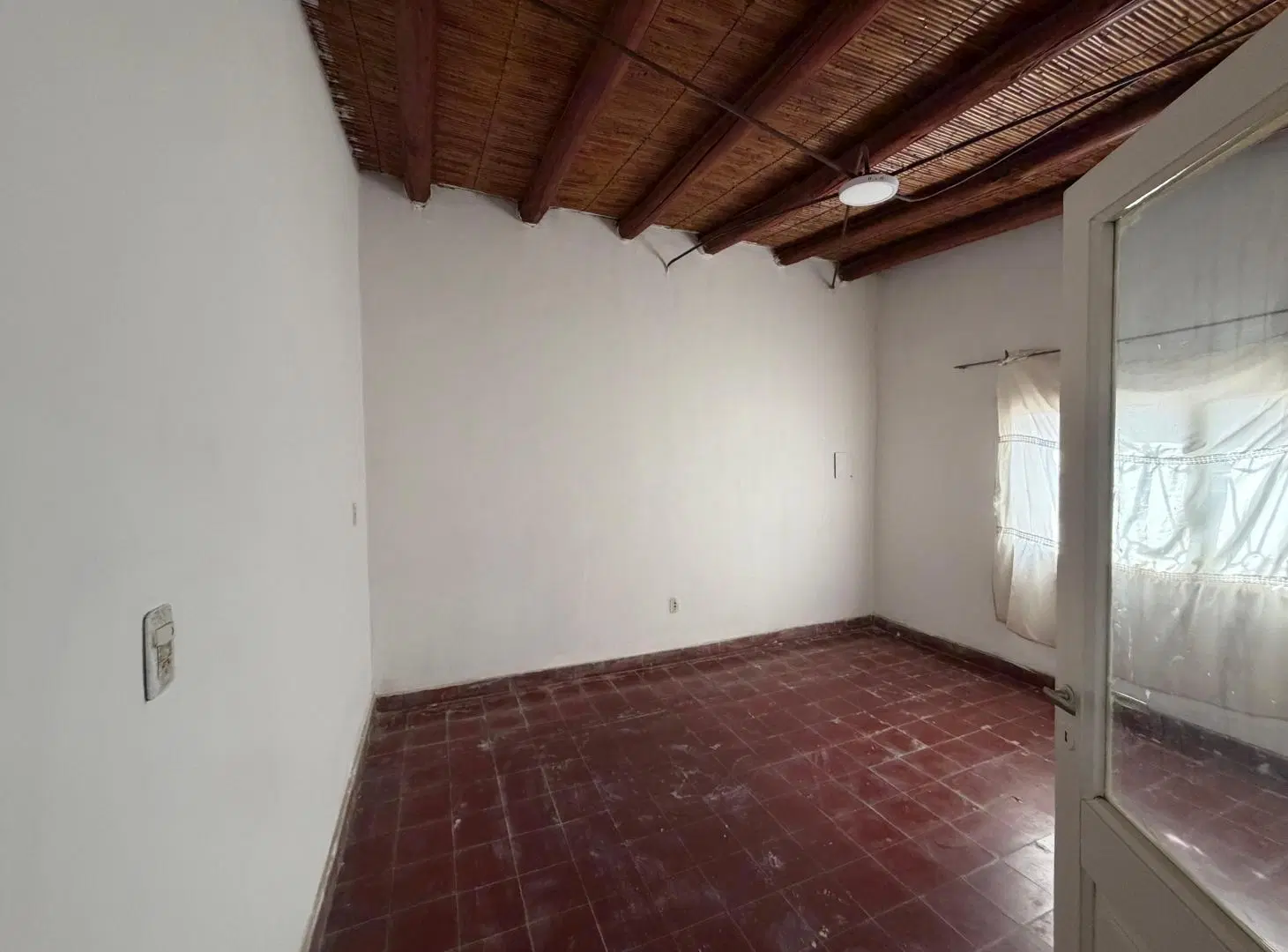 ALQUILO CASA EN MAIPU 5