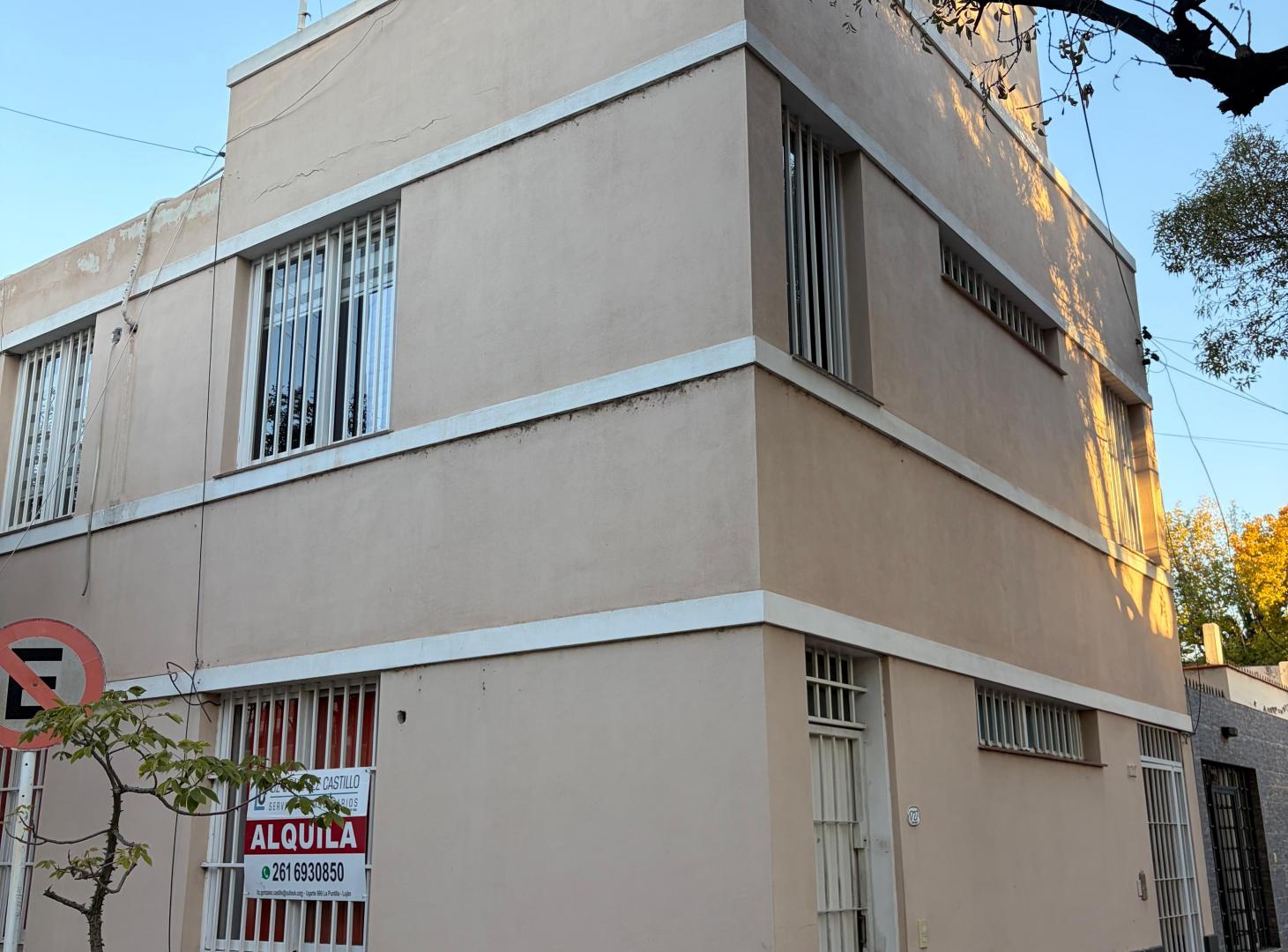 VENDE AMPLIO DEPARTAMENTO EN SEXTA SECCIÓN – CAPITAL