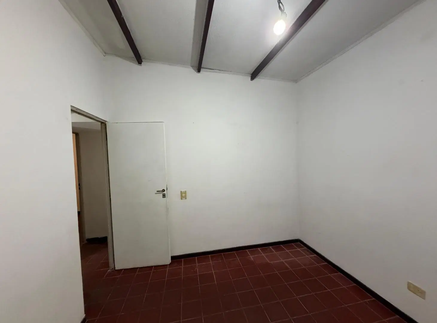 VENDO DEPARTAMENTO EN LUZURIAGA- MONOBLOCK 3