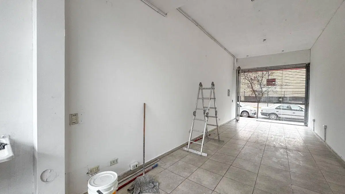ALQUILO Local comercial frente al EASY, Godoy Cruz. 1