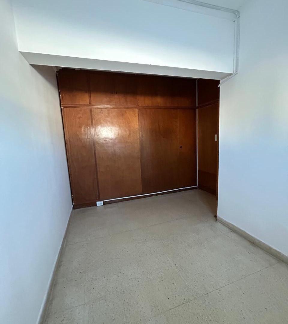 Foto de ALQUILO OFICINAS - CALLE PARANA, imagen 2