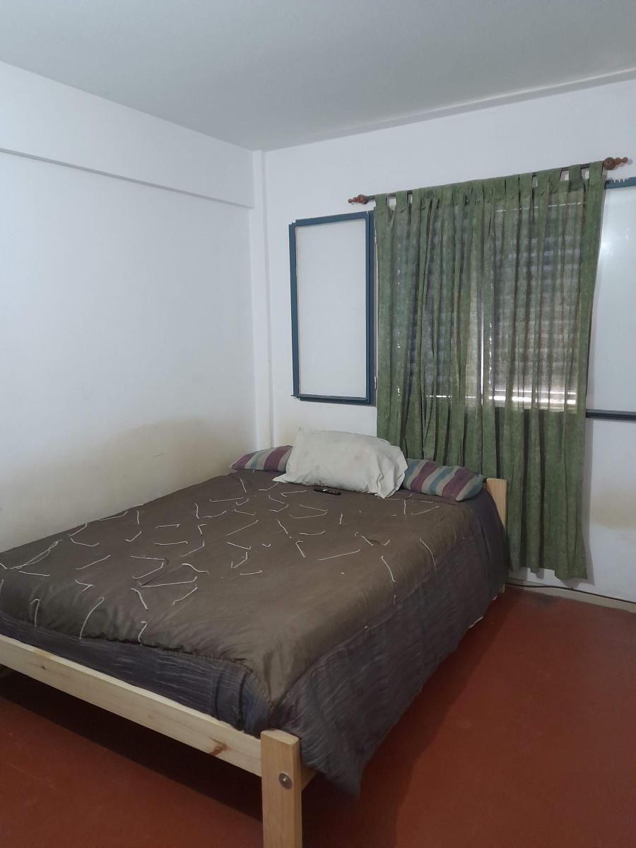 Venta Dpto 3 Dorm. B° 300 Viviendas Sobre Calle Arenales, Cipolletti, Rio Negro 2