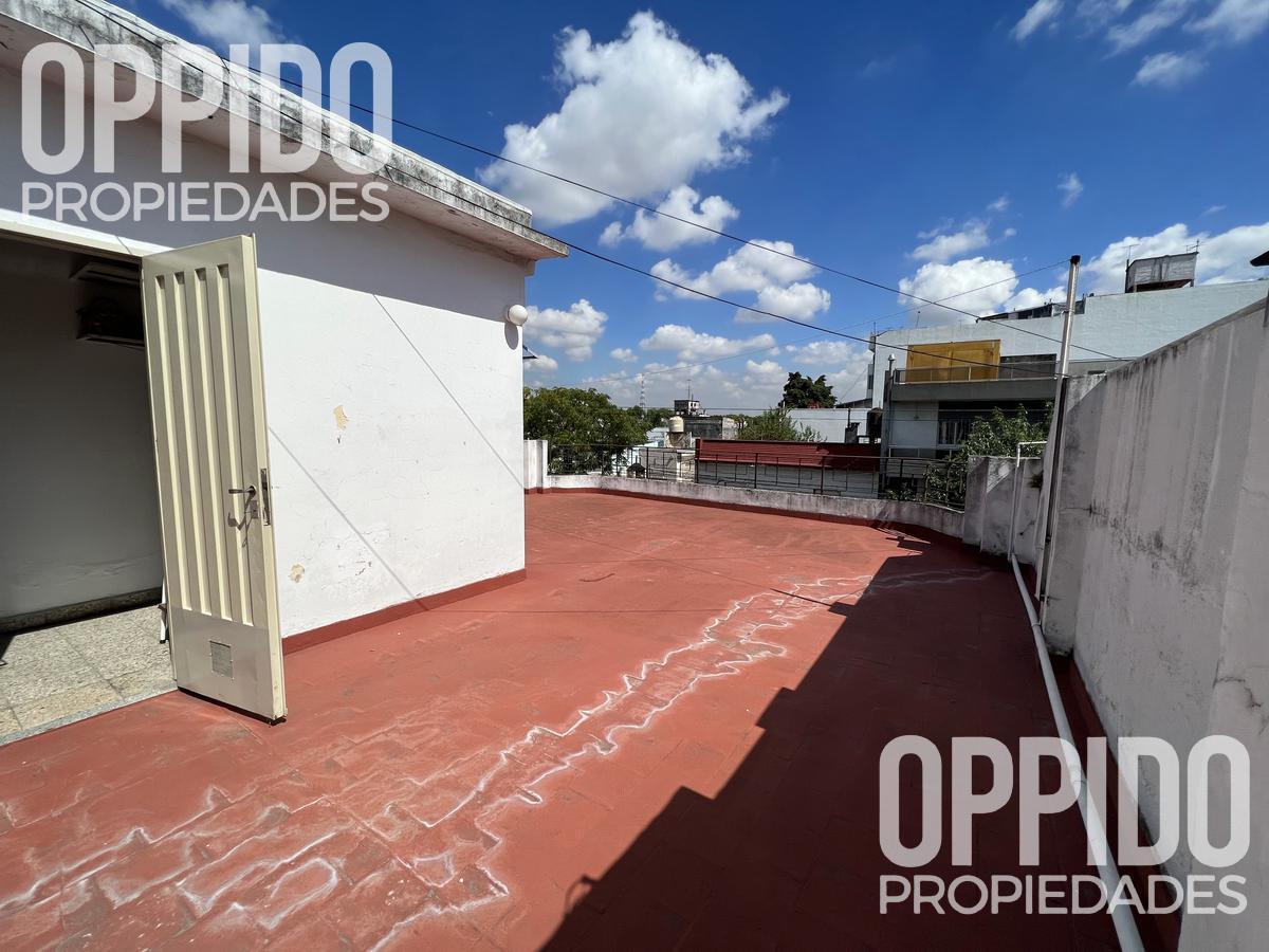 Espectacular Casa en Venta en Villa Lugano! 5