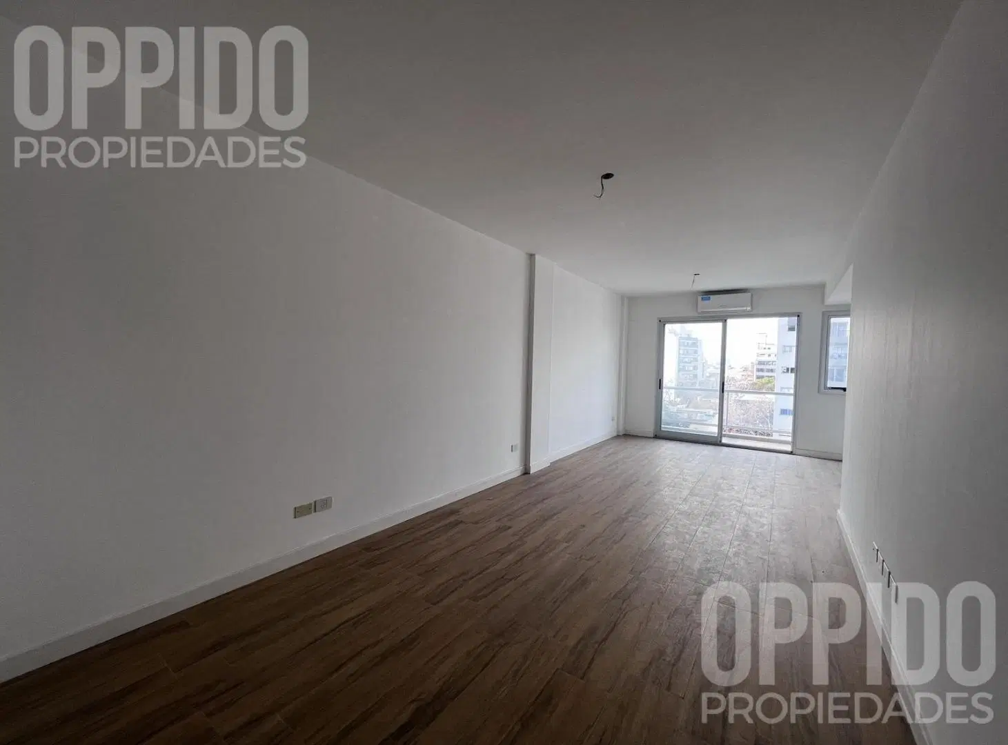 Hermoso departamento, oficina o consultorio en alquiler villa del parque! 1