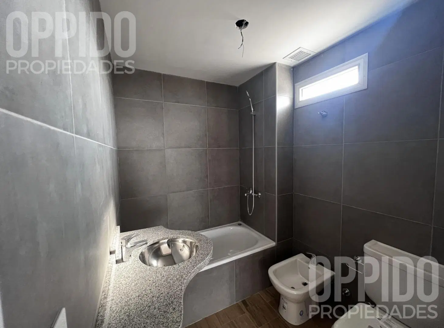 Hermoso departamento, oficina o consultorio en alquiler villa del parque! 4