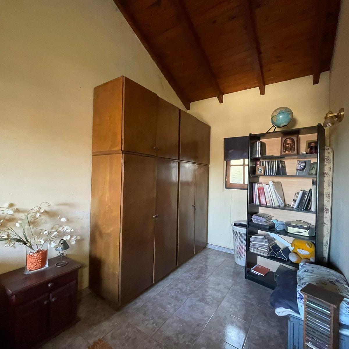 Unquillo. Bº Residencial - Casa en Venta de 3 Dorm. C/ Piscina y Gran Parque 1