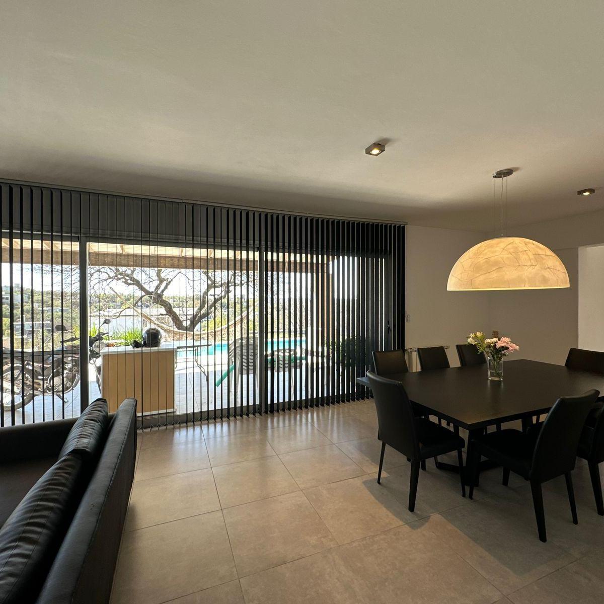 Estancia Q2, Mendiolaza, Casa de Categoría en Venta 5 Dorm. y Piscina 3