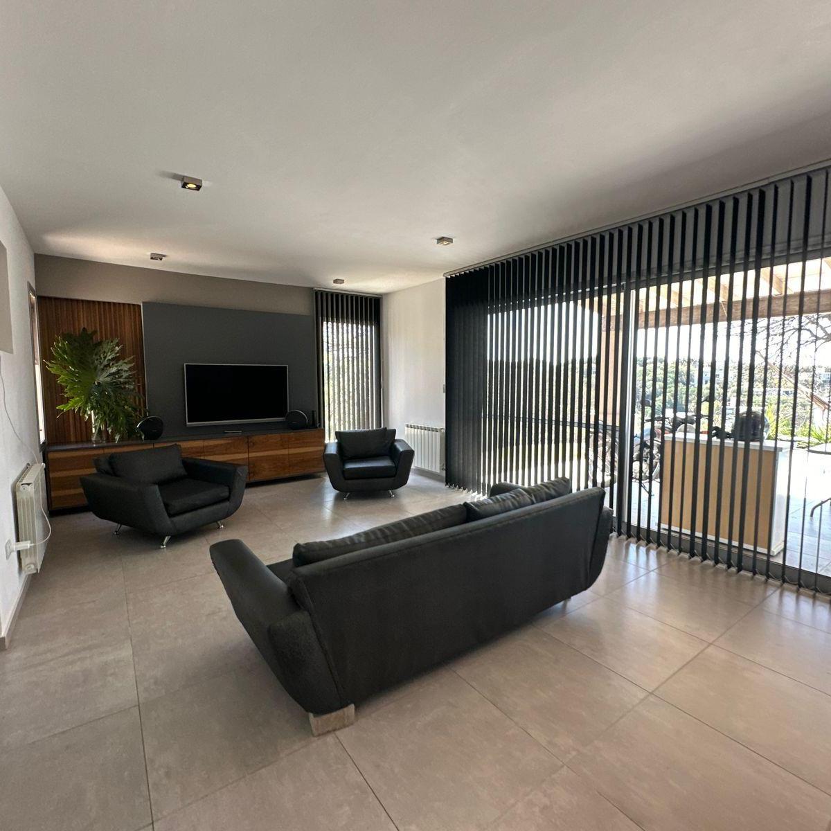 Estancia Q2, Mendiolaza, Casa de Categoría en Venta 5 Dorm. y Piscina 4