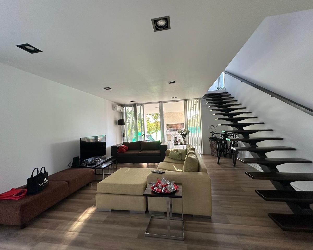 Villa Allende Golf. Punta Golf Housing. Casa en Venta de 3 Dorm. con Piscina 1