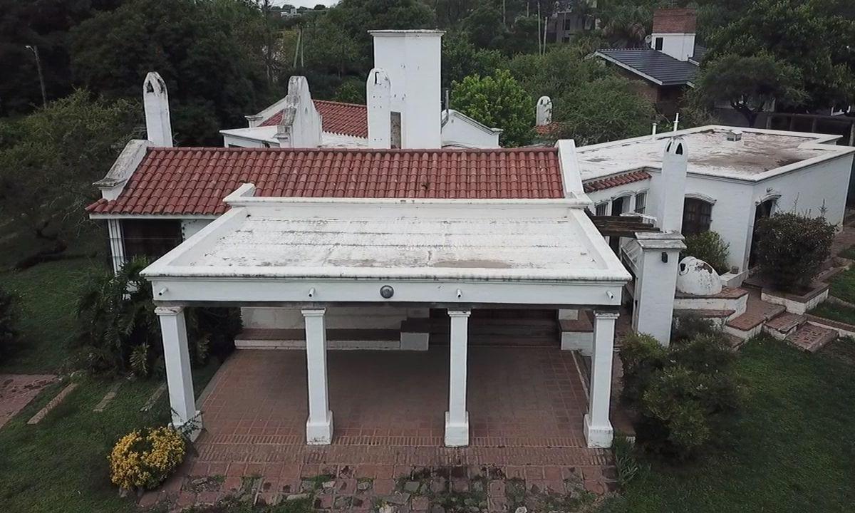 Villa Allende Golf. Casa en Venta de 4 Dorm. C/ Cochera, Pileta y Jardín. 1